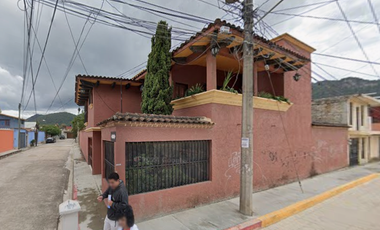 INCREÍBLE Y AMPLIO INMUEBLE EN SAN CRISTÓBAL DE LAS CASAS