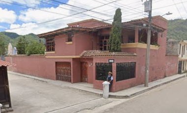 INCREÍBLE Y AMPLIO INMUEBLE EN SAN CRISTÓBAL DE LAS CASAS