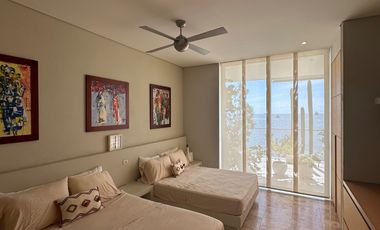 Espectacular apartamento en Santa Marta, vista panorámica al mar | Club de playa + marina | 232 m²