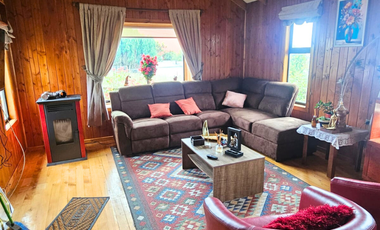 Casa En Arriendo | Manuel Ojeda, Gamboa Alto - Castro