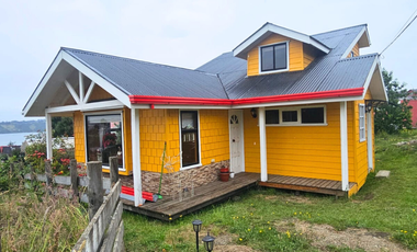 Casa En Arriendo | Manuel Ojeda, Gamboa Alto - Castro