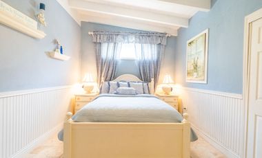 Casa Frente al Mar en Ensenada con Acceso Privado a la Playa, Totalmente Amueblada