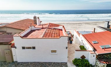 Casa Frente al Mar en Ensenada con Acceso Privado a la Playa, Totalmente Amueblada