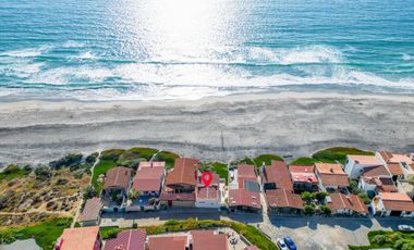 Casa Frente al Mar en Ensenada con Acceso Privado a la Playa, Totalmente Amueblada