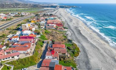 Casa Frente al Mar en Ensenada con Acceso Privado a la Playa, Totalmente Amueblada