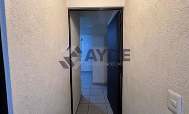 DEPARTAMENTO AMUEBLADO EN RENTA EN PARQUES GDL INT. 106 C