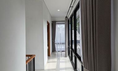 Rumah Mewah dan 3 Villa Siap Sewa — Solusi Hunian + Passive Income di Palagan