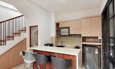 Rumah Mewah dan 3 Villa Siap Sewa — Solusi Hunian + Passive Income di Palagan