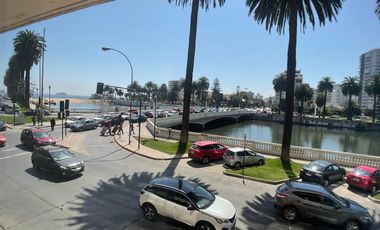 Arriendo año corrido depto amoblado en Viña