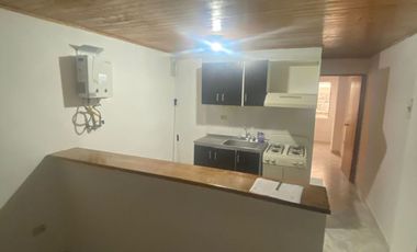 SE ARRIENDA APARTA ESTUDIO