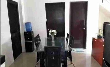 2 STOREY HOUSE AND LOT FOR SALE