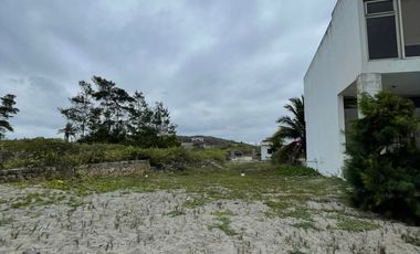Terreno de venta en Pacoa al pie del mar
