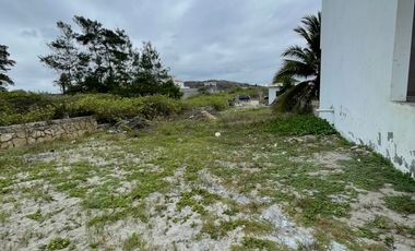 Terreno de venta en Pacoa al pie del mar