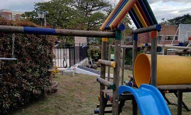 SE VENDE CASA HERMOSA EN FUSAGASUGA EN SAN MATEO.