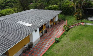 CASA CAMPESTRE EN ARRIENDO EN MONTELARGO