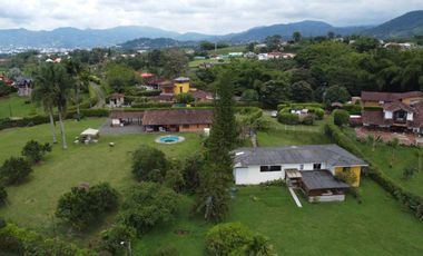 CASA CAMPESTRE EN ARRIENDO EN MONTELARGO