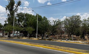 Terreno comercial en venta Calzada Juan Pablo II Tetlán