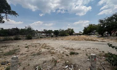 Terreno comercial en venta Calzada Juan Pablo II Tetlán
