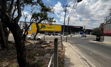 Terreno comercial en venta Calzada Juan Pablo II Tetlán