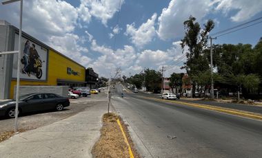 Terreno comercial en venta Calzada Juan Pablo II Tetlán