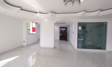 Apartamento en arriendo en Alto Prado