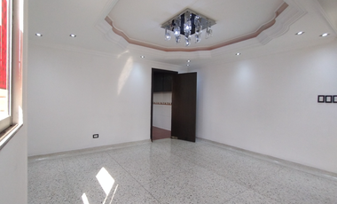 Apartamento en arriendo en Alto Prado
