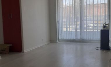 ARRIENDO DPTO 3 DORMITORIOS 1 BAÑO + ESTACIONAMIENTO PROMOCION  / METRO LO OVALLE