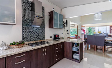 HERMOSA CASA EN VENTA RIO NAZAS 28 CUERNAVACA, MORELOS EXCELENTE OPORTUNIDAD.