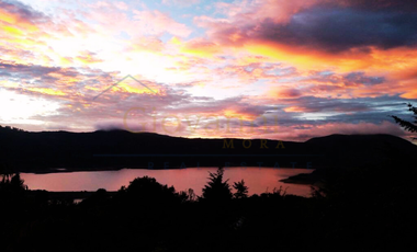 Casa tipo chalet en La Calera con vista al embalse