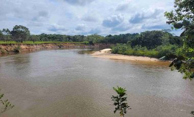 Vendo Finca de 4.700 Hectáreas en Puerto López Meta, Sector El Toro