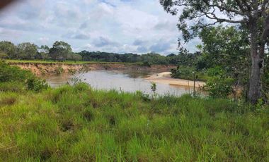 Vendo Finca de 4.700 Hectáreas en Puerto López Meta, Sector El Toro
