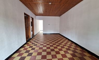 VENTA CASA BARRIO KENNEDY UNA PLANTA, DESOCUPADA, ECONÓMICA