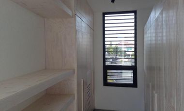 CASA EN RENTA PARQUE CAIRO LOMAS DE ANGELOPOLIS II