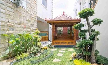 Dijual Rumah Mewah + Kos-Kosan Putri Exclusive Full Penghuni di Kota Jogja