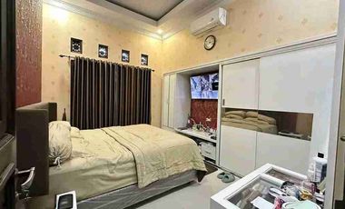 Dijual Rumah Mewah + Kos-Kosan Putri Exclusive Full Penghuni di Kota Jogja