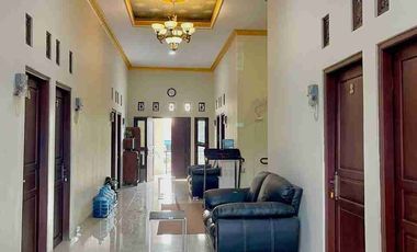 Dijual Rumah Mewah + Kos-Kosan Putri Exclusive Full Penghuni di Kota Jogja