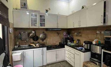 Dijual Rumah Mewah + Kos-Kosan Putri Exclusive Full Penghuni di Kota Jogja