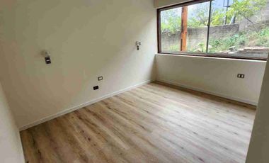 Arriendo casa grande y hermosa