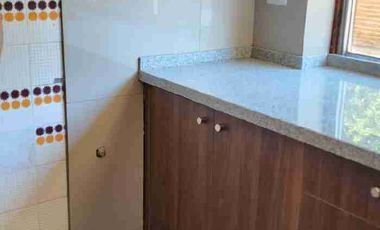 Arriendo casa grande y hermosa