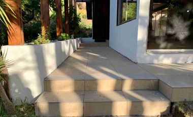 Arriendo casa grande y hermosa