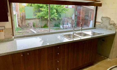 Arriendo casa grande y hermosa