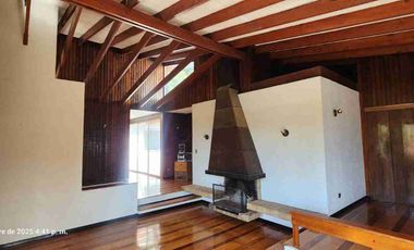 Arriendo casa grande y hermosa