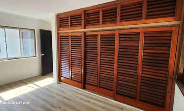 Arriendo casa grande y hermosa