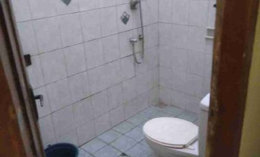 Disewakan Rumah 5KT, 3KMnd, Murah ,Strategis U/KTR/tinggal