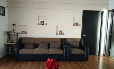 CASA EN VENTA EN JILOTEPEC, MÉXICO – Amplio terreno con casa de dos niveles y estacionamiento para 6 autos, Recuperación Bancaria