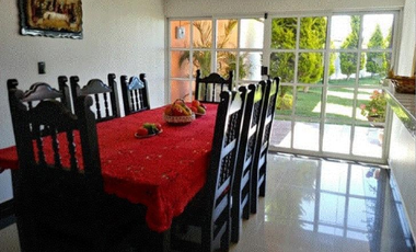 CASA EN VENTA EN JILOTEPEC, MÉXICO – Amplio terreno con casa de dos niveles y estacionamiento para 6 autos, Recuperación Bancaria