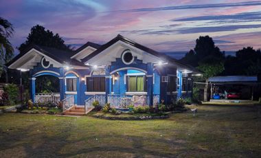 Serene Charm Elegant Blue Bungalow on a Spacious Lot