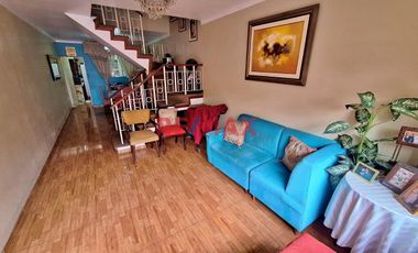 🏡 VENTA DE CASA DE 3 PISOS EN BREÑA – A 1 cuadra de la Plaza de La Bandera📍