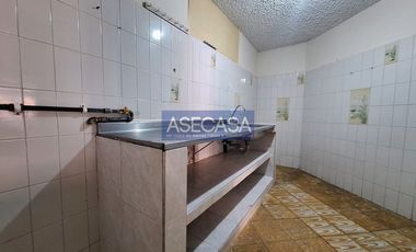 VENTA CASA SAN BERNARDO, 4 ALCOBAS, DESOCUPADA