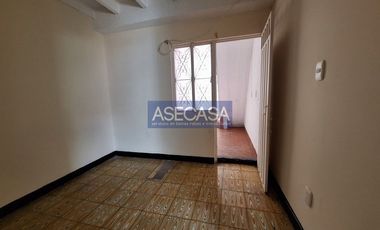 VENTA CASA SAN BERNARDO, 4 ALCOBAS, DESOCUPADA